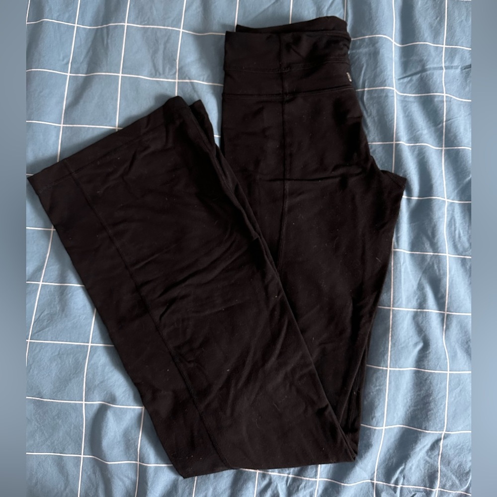 Lululemon flare pants older style.